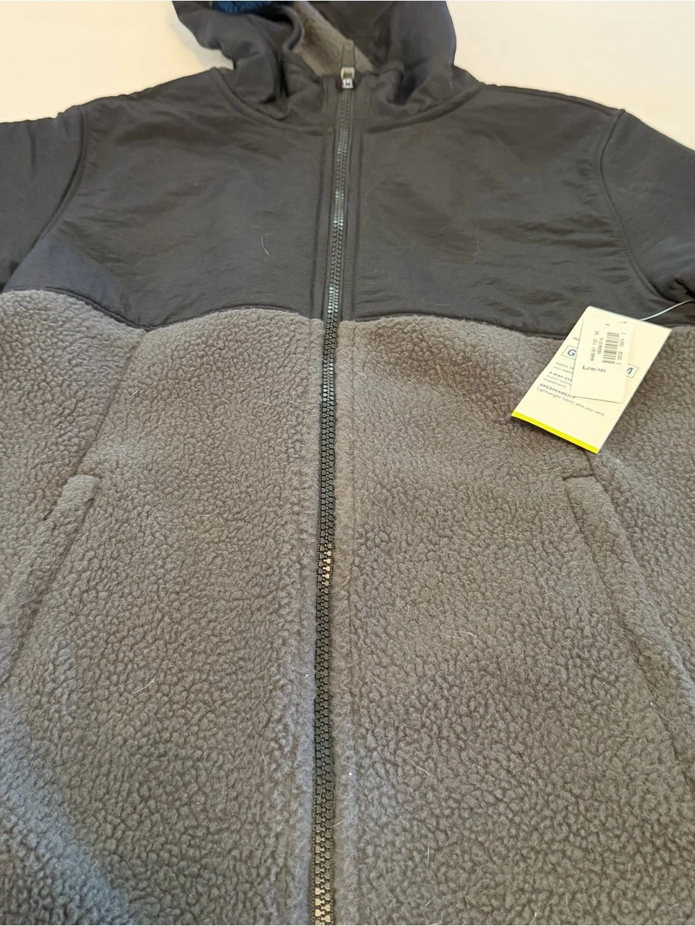 Boys Hooded Full-Zip Sherpa Jacket - Black and Charcoal Size Large 10/12 NWT.